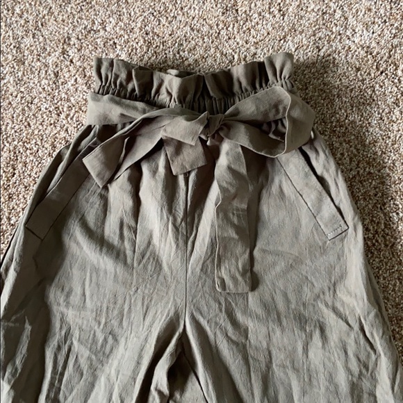 Green Flowy Pants - Picture 3 of 3